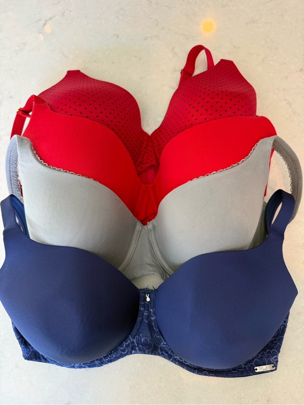 Bra lot 34DD